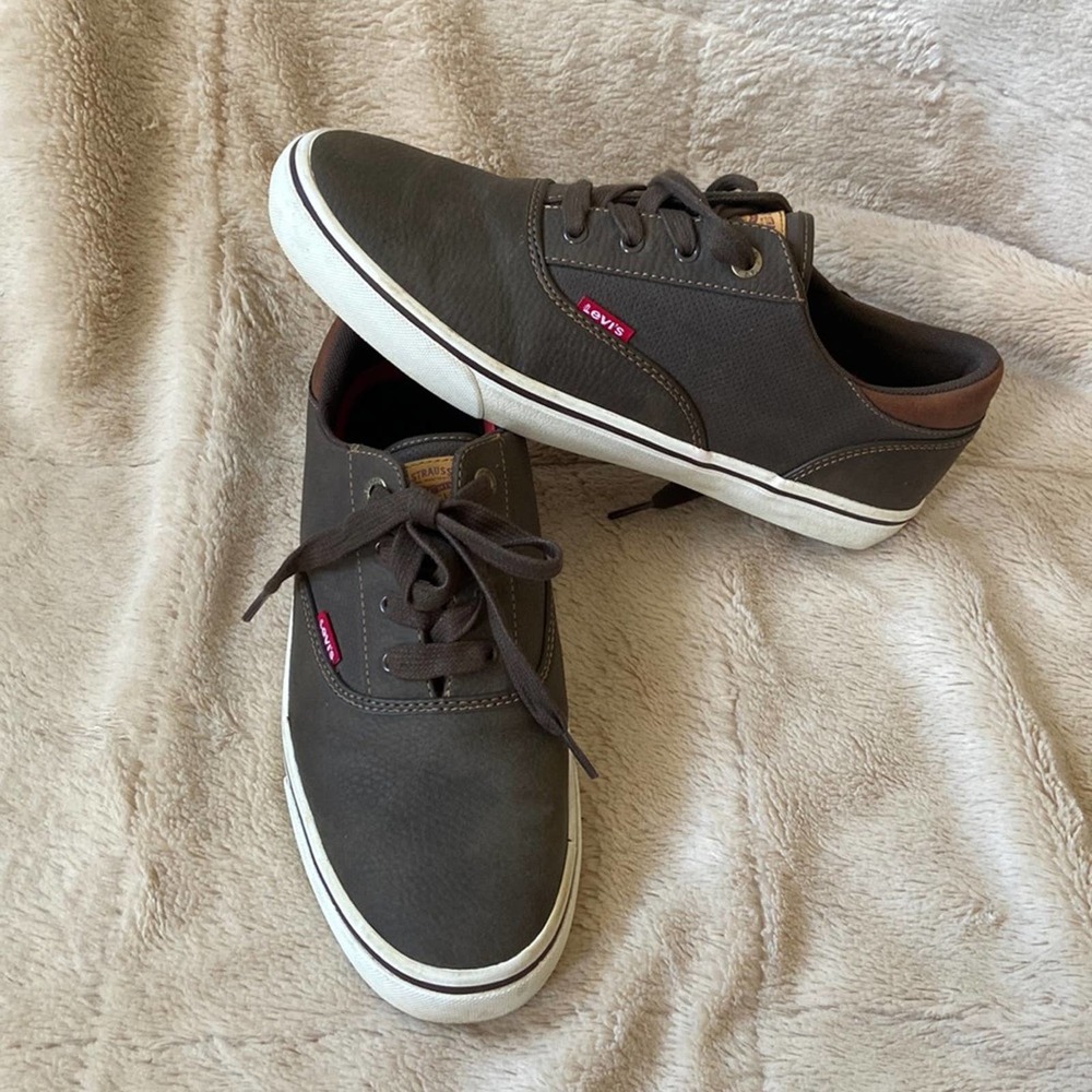 Levi's Mens Ethan Perf WX UL NB Classic Fashion Sneaker Shoe men's size 9.5.